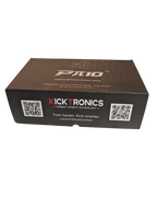 Kicktronics P10, lato della confezione con codici QR