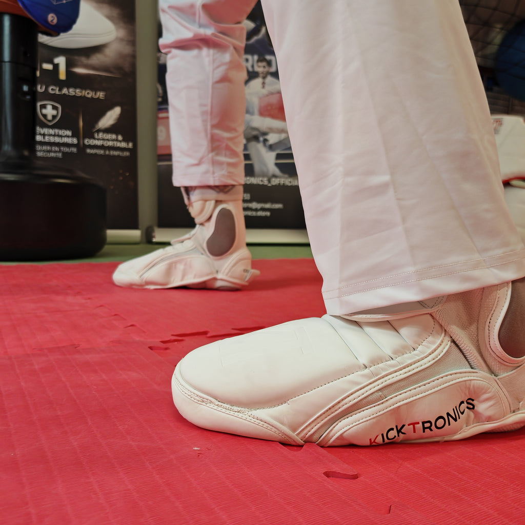 Kicktronics P10, indossato da due atleti sul tatami